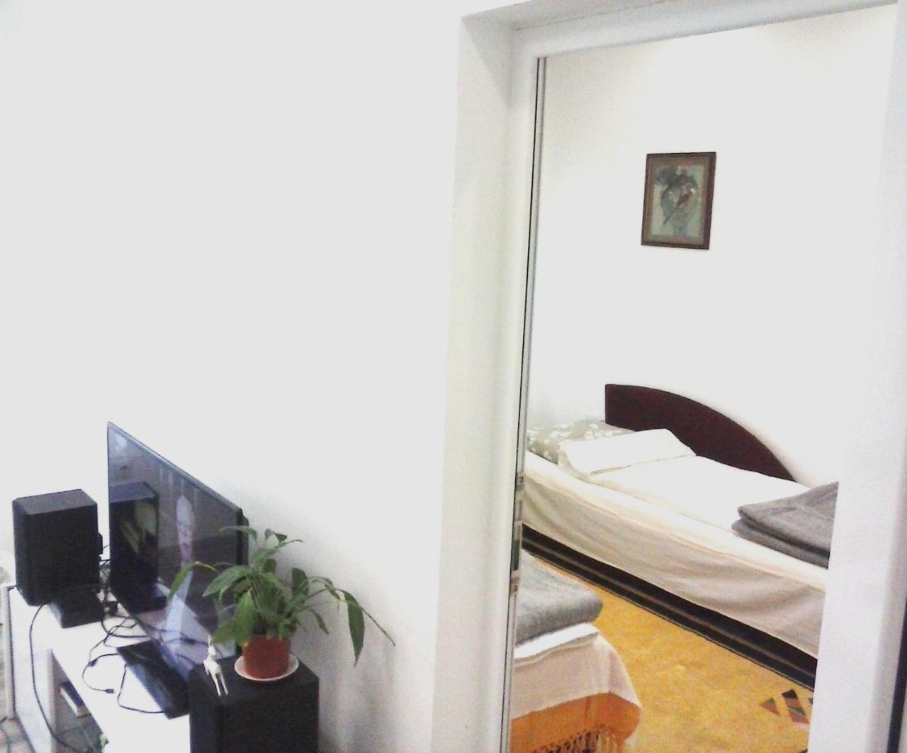 Apartman Veljic Nisz Zewnętrze zdjęcie
