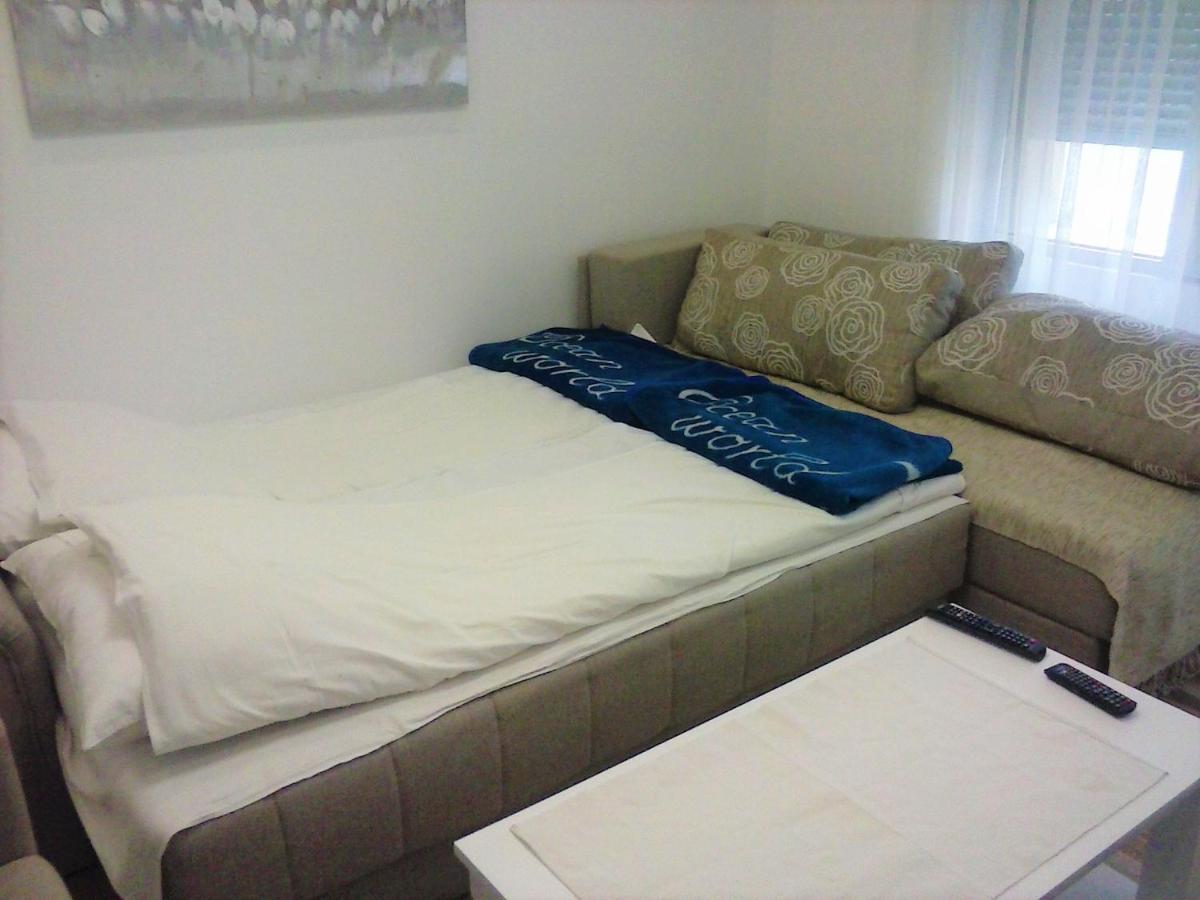 Apartman Veljic Nisz Zewnętrze zdjęcie